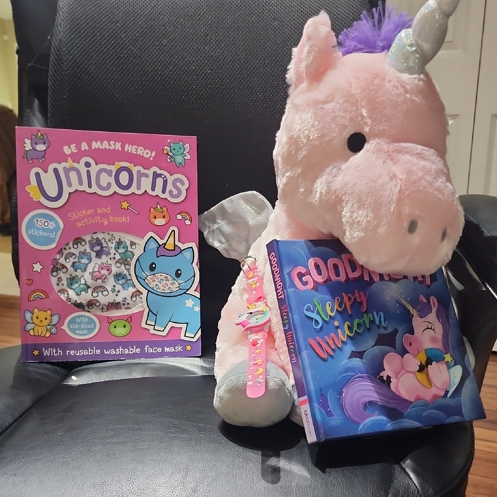 Who LOVES Unicorns Gift Set